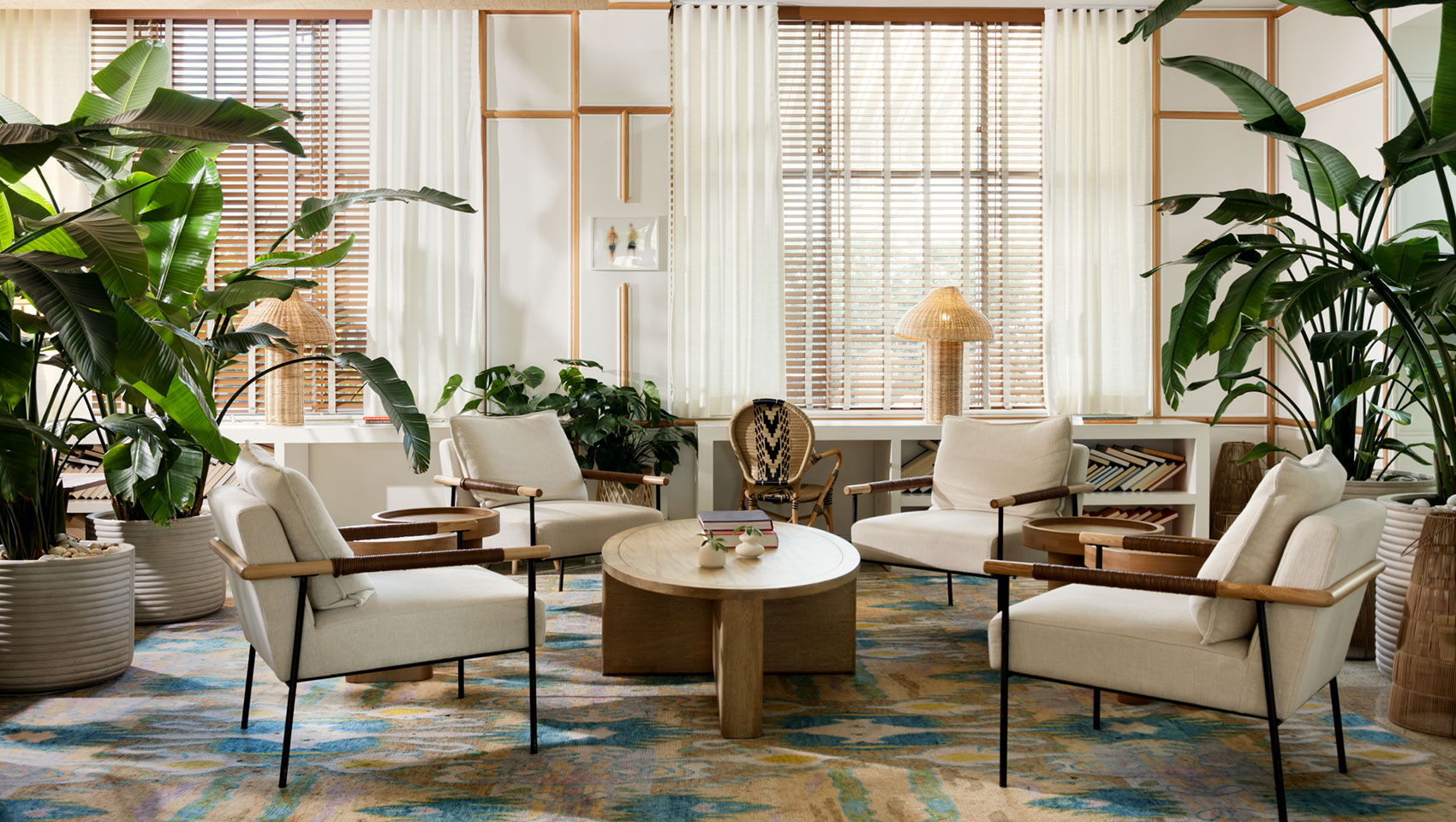 Surfcomber Lobby
